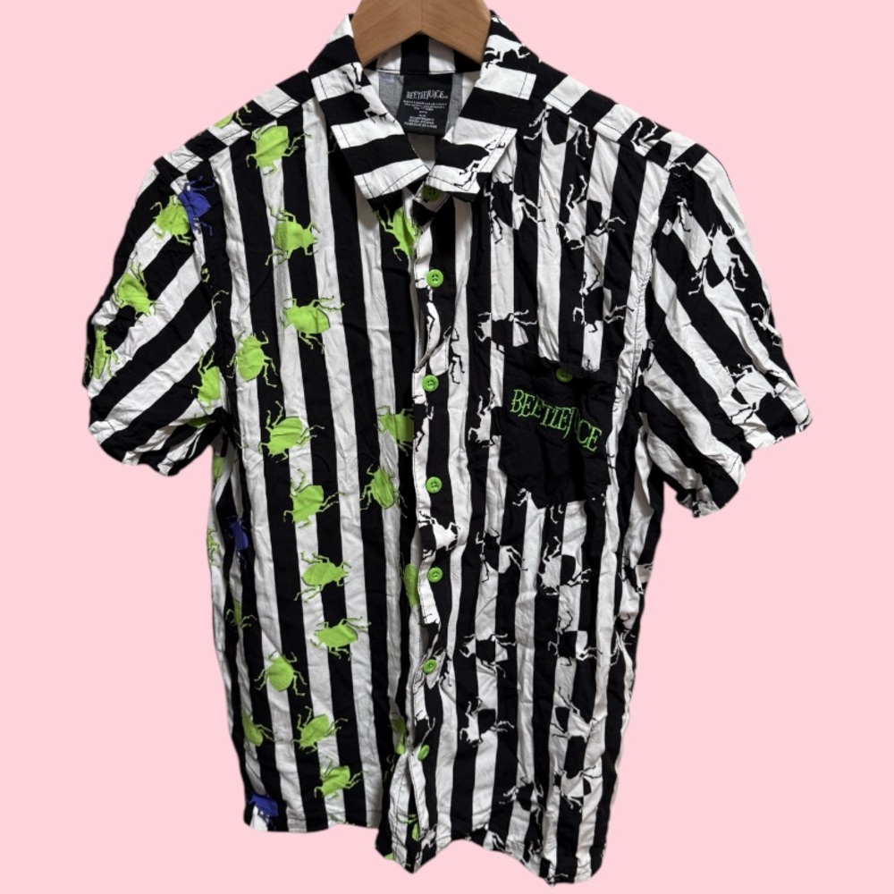 Spirit Halloween Beetlejuice Spider Button Down Shirt (S)